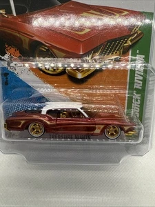 Hot Wheels 2011 Super Treasure Hunt 1971 Buick Riviera w/ Real Riders -Protector - Picture 1 of 10