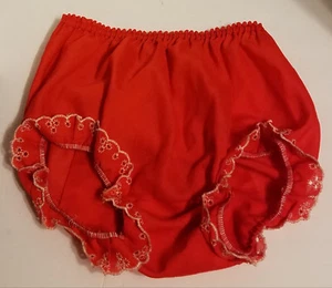 Vintage Gr. 5 Kinder Unterwäsche Made USA rot mit Ösenbesatz große Puppe - Bild 1 von 6