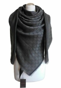 stola gucci