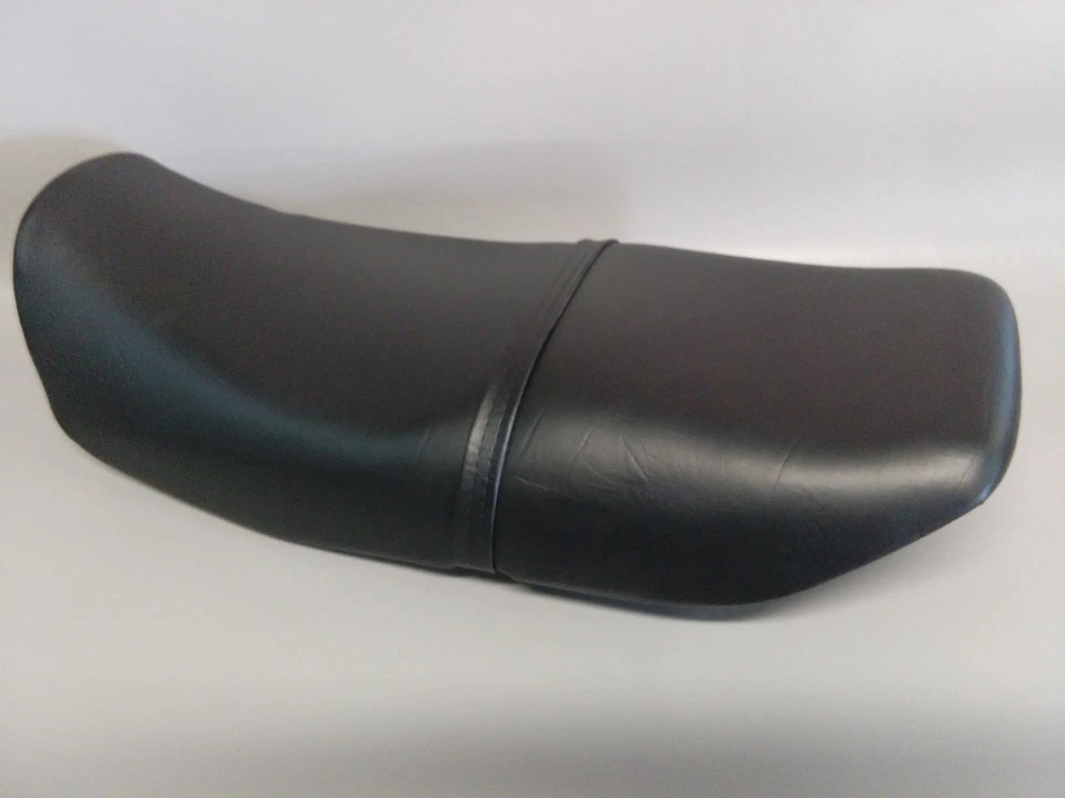 HONDA CB750 Nighthawk 750 Seat Cover  BLACK GRIPPER 1995 1996 1997 1998 (1PC/PS) Foto 1 de 1