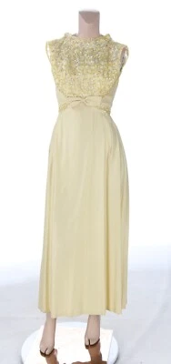Vestido formal de dama de honor de encaje con lentejuelas amarillas años 50 60 Mike Benet talla 5 Foto 1 de 3