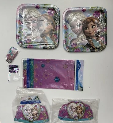 Suministros de fiesta de cumpleaños Disney Frozen Anna y Elsa Foto 1 de 4
