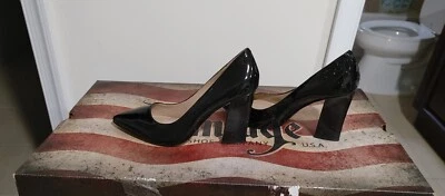 Paris Hilton Pump Size 7 - Image 1 of 3