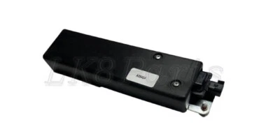 Land Rover LR3 LR4 Upper Tailgate Actuator Motor Rear Genuine OEM 2005-2016 - Image 1 of 4