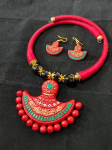 Handcrafted Red Terracotta Hand Printed Women Choker Fashion Jewelry Set - Picture 1 of 4