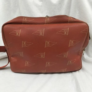 LOUIS VUITTON Cup Calvi Cross Body Schultertasche PVC Leder Rot M80028 Gebraucht - Bild 1 von 15