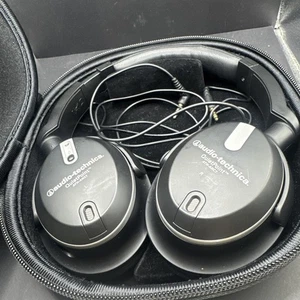 AudioTechnica QuietPoint ATH-ANC7B Cuffie nere con cavo sopra l'orecchio con custodia - Foto 1 di 4