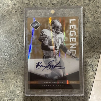 2011 Panini Limited - Legends Barry Sanders #130 Monikers Gold /25 (AU) - Image 1 of 4