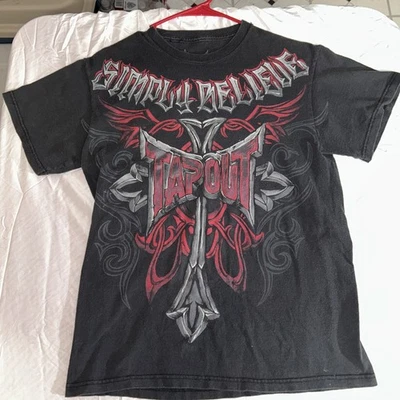 Vintage - 2000’s-? -Tapout Simply Believe Size Med. Black Red Shirt Cross - Image 1 of 4