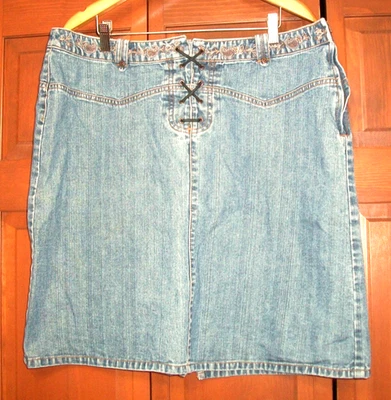 ВЫЦВЕТШАЯ СЛАВА ПЛЮС 18 СИНИЙ ХЛОПОК ДЖИНСОВОЙ ТКАНИ КОРОТКАЯ ЮБКА ~ СТОРОНЫ МОЛНИИ ~ ШНУРУЕТ ВВЕРХ АКЦЕНТ ~ - Изображение 1 из 4