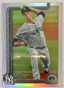 2025 Topps Series 2 Max Fried Rainbow Foil MLB Card #609 - Foto 1 di 2