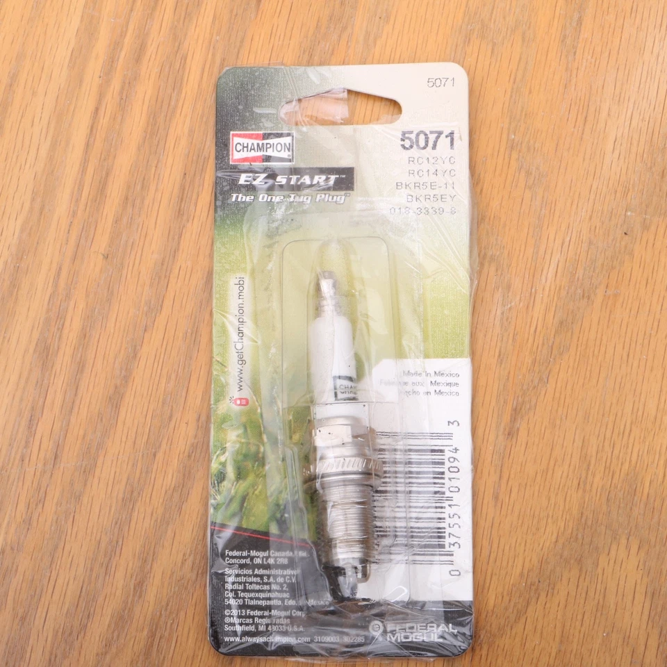Champion Spark Plugs 5071 - Image 1 of 3