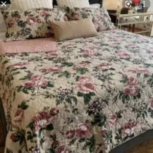 Pottery Barn Adelise Floral Cotton Linen King / Cali Quilt French Country NEW - Picture 1 of 6