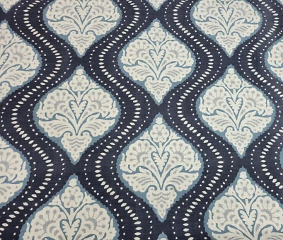 Kavali in Midnight por Robert Allen 100 % algodón holgado 54" de ancho Foto 1 de 2