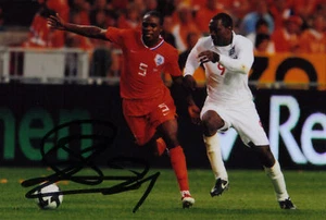 HOLLAND: EDSON BRAAFHEID SIGNED 6x4 ACTION PHOTO - Bild 1 von 1