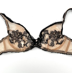 Agent Provocateur Luciela Bra 32C Peach Nude w Black Peony Floral Lace Lingerie