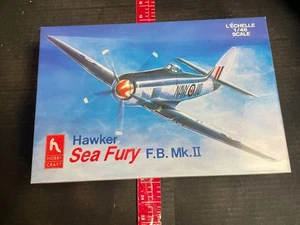 Hobbycraft Hawker Sea Fury F.B. Mk.II model airplane kit 1/48 - Picture 1 of 10