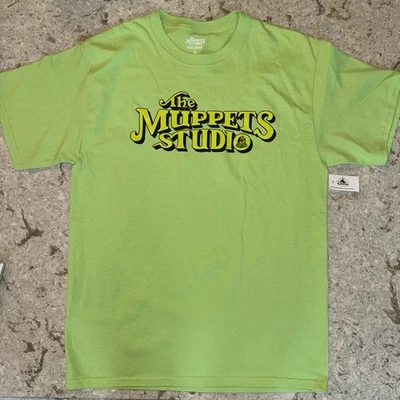 Camisa de estudio 2025 Destination D23 MOG Mickeys Of Glendale Muppets adulto M ¡NUEVA CON ETIQUETAS! Foto 1 de 4