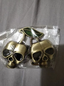 Novelty 3D Double Skull Head Vintage Western Belt Buckle Metal Punk Men - Picture 1 of 3
