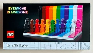 LEGO 40516 * EVERYONE IS AWSOME * GAY INTEREST * PRIDE * RAINBOW * BN & SEALED! - Picture 1 of 7