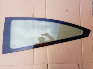 FORD FOCUS MK1 98-05 REAR PASSENGER SIDE QUARTER WINDOW GLASS ( 3 door car ) - Picture 1 of 12