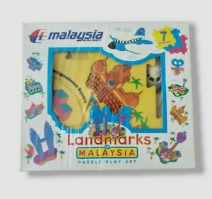 Malaysia Airlines Landmarks Plastic Puzzle Playset with Wind-up Airplane
