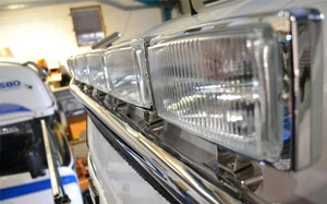 Roof Bar + Rectangle Spot Lamps For Volvo FMX 2013-2021 Day Standard Low Truck - Picture 1 of 8