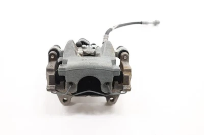 Pinza trasera izquierda Jaguar XF 2024 MX632K328CB T4K8132 T2H7438 T2H2091 T2H49179 Foto 1 de 4