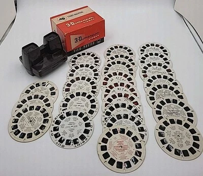 Vintage 3D ViewMaster Model E 3-Dimension Viewer Original 1950s Box & 23 Reels - Image 1 of 4