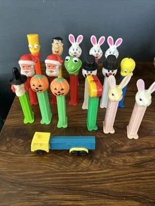 Lot 18 Pez Truck No Feet Easter Bunny Snowman Santa Pumpkin Halloween Witch - Picture 1 of 9