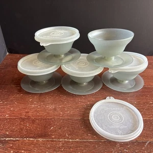 Tupperwear Set Of 5  Vintage Smokey Grey Dessert Dishes With Lids - Picture 1 of 5