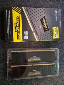 CORSAIR VENGEANCE LPX DDR4 RAM 16GB (2x8GB) 3600MHz CL18-22-22-42 1.35V Intel AM - Picture 1 of 4