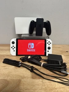 Consola Nintendo Switch 64gb Modelo OLED HEG-001 - Blanca con Base y Cables - Imagen 1 de 9