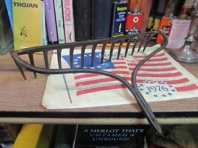 Rastrillo de jardín oxidado vintage patio sin mango vapor punk 14" usado REPARADO Foto 1 de 4