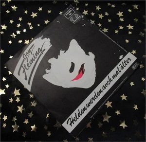 JOY FLEMING - Helden werden auch mal älter * TOP SINGLE (M-:)) im PROMO COVER - Bild 1 von 2