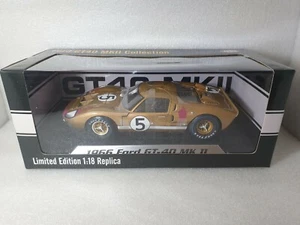 1:18 Acme 1966 Ford GT-40 MK11 - Picture 1 of 2