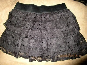 SO black ruffled lace skort with sequins....lined  size 12 girls, NEW - Picture 1 of 11