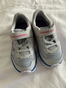 New toddler girls under armour ginf assert 9 ac shoes size 5k gray/white UA - Picture 1 of 3