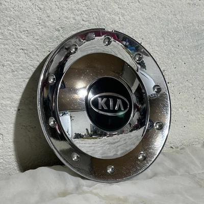 2002-2003 Kia Sedona Van Minivan Chrome Wheel Center Hub Cap OEM - Image 1 of 4