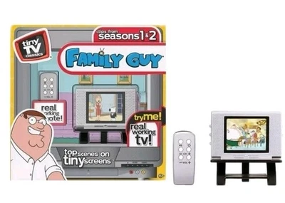 Mini clipes de televisão Tiny TV Classics Family Guy real funcionando temporada 1 e 2 novo na caixa - Imagem 1 de 4