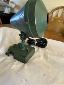 Antike Vintage grüne Metall Industrial verstellbare Schreibtisch Tischlampe - funktioniert - Bild 1 von 11
