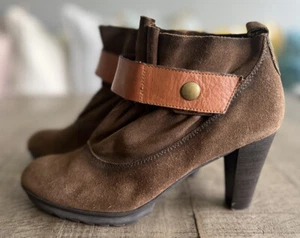 Hispanitas Womens Brown Suede Leather Ankle Booties Boots Fall Winter Spring 7.5 - Picture 1 of 15