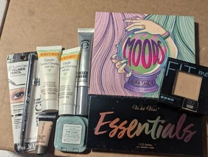 9pc Skincare&Makeup Bundle-Cleanser,Blusher,Primer, Mascara, Eyeshadow,Eyeliner - Picture 1 of 4