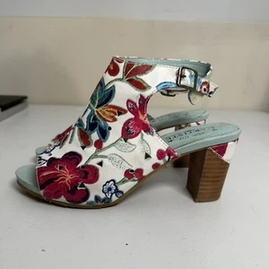 L'artiste by Spring Step Tapestry Sandals Women’s 42 Floral Leather Heels Sz 11 - Picture 1 of 12