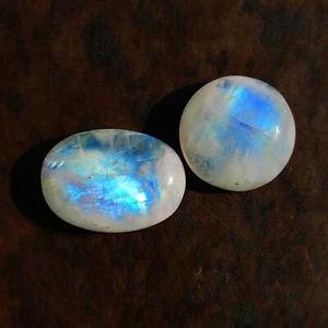 Piedra lunar llamativa cabujón con respaldo plano calidad AA 2 piezas piedra preciosa pulida GV9-1 AU - Imagen 1 de 4