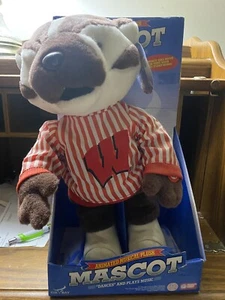 animated Wisconsin Badger Mascot Brand New Never Used! Dances And Plays Song - Picture 1 of 3