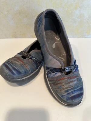 Bzees Lavish Sneakers Shoes Multicolor  Womens  9M Comfort Low Slip-On Stretch27 - Image 1 of 4