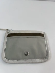 Lululemon True Identity Card Case Wallet Grey/Trench/Raw Linen EUC - Picture 1 of 5