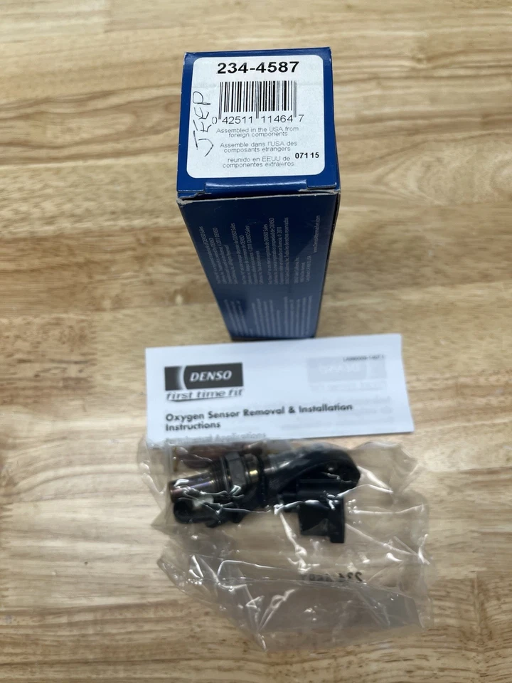 Dodge Chrysler Jeep Ram Denso  234-4587 Up & Downstream  O2 Oxygen sensor Foto 1 de 1
