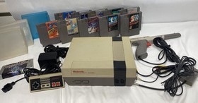 85 Nintendo Entertainment System NES-001 Original Console 10 Games Complete Lot